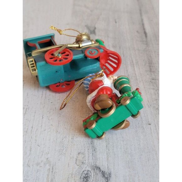 Vintage 1991 Santa Claus train elf AS IS ornament set Xmas - Picture 6 of 6